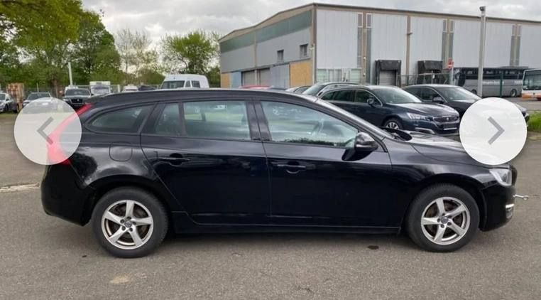 Volvo V60 cena 37900 przebieg: 178500, rok produkcji 2015 z Wągrowiec małe 79